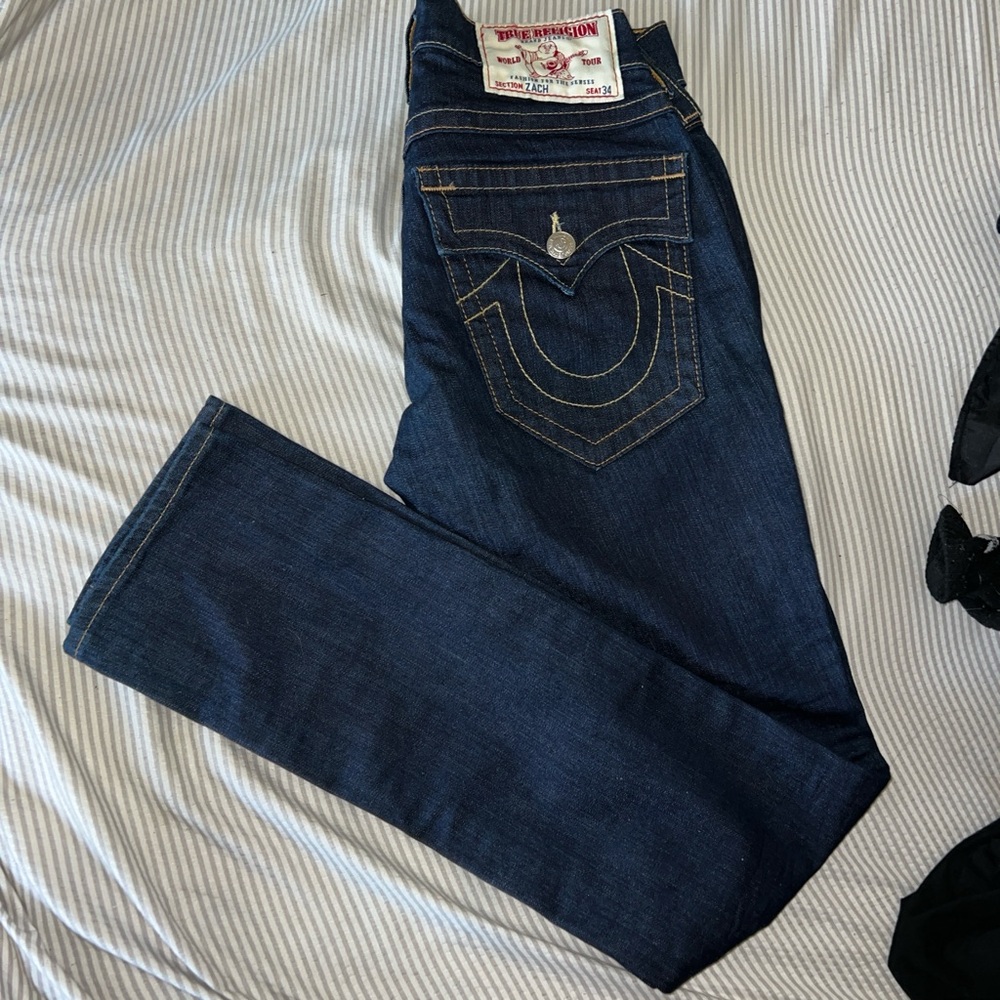 True Religion Blue Straight Leg Jeans with Signature Stitching